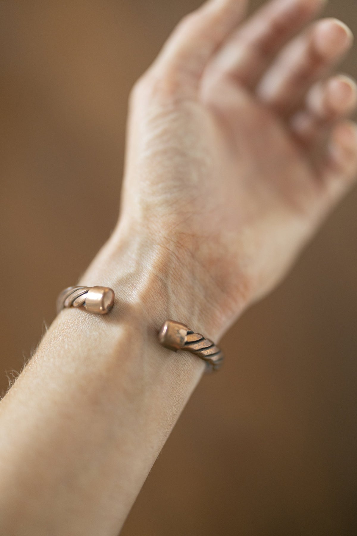 Kopero Kupferarmband Gedreht, Detailfoto der offenen Enden der Manschette