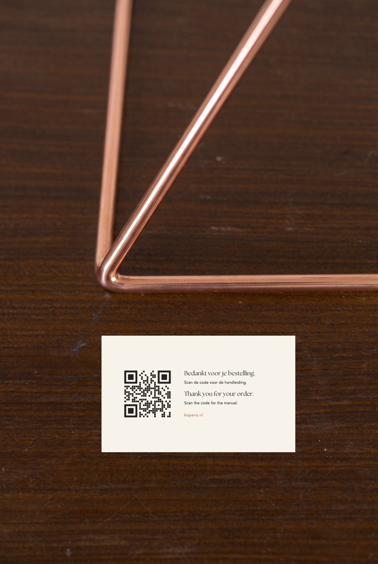 Detailfoto des Kupferrohrs, Kopero Pyramide Energizer Groß (23,56 cm) mit Dankeskarte
